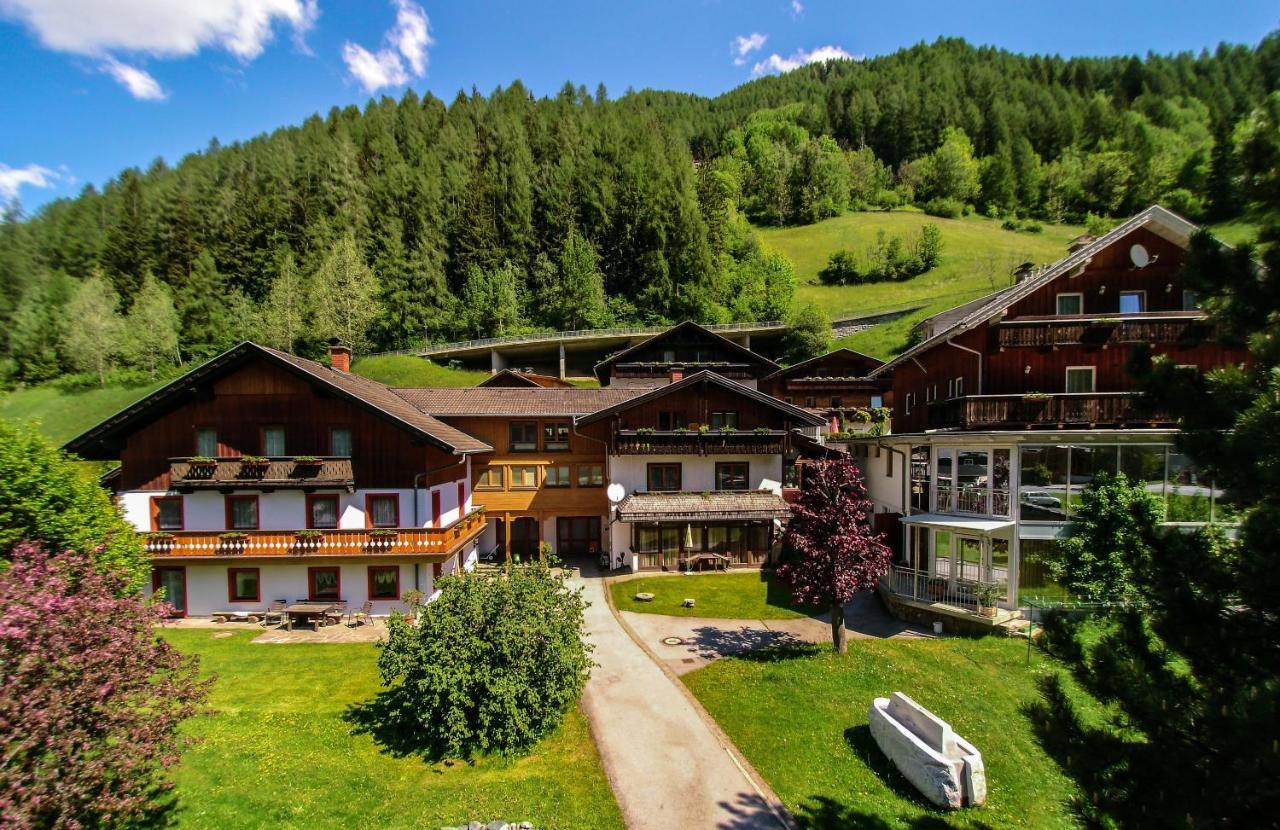 Landhaus Alpenrose - Feriendomizile Pichler Heiligenblut Exterior foto